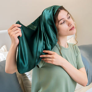 Blissy Cascade Bonnet - Emerald