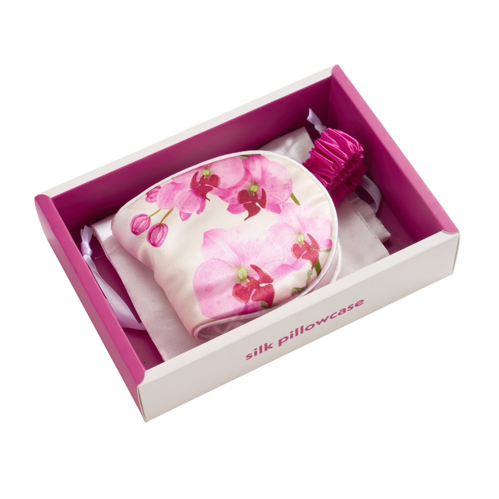 Blissy Zodiac Flower Silk Sleep Mask Detail –