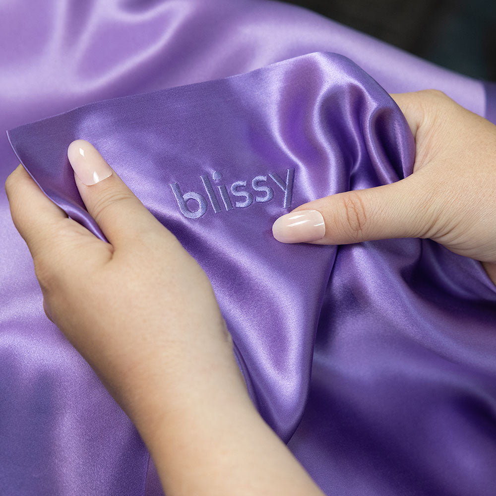 Blissy King Orchid Pillowcase Lifestyle – Mulberry Silk