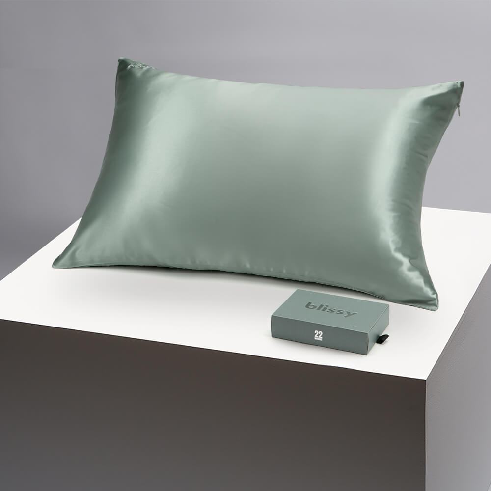 Blissy Standard Matcha Pillowcase – 22 Momme Mulberry Silk, 100% Silk