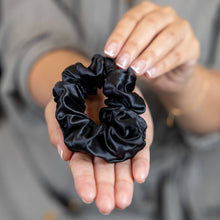 Load image into Gallery viewer, Blissy Scrunchies - Black