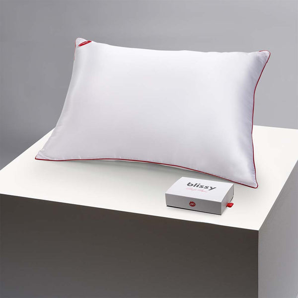 Marilyn monroe deals pillowcase